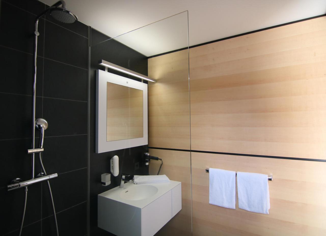 Me Hotel By Wmm Hotels Meitingen Bagian luar foto